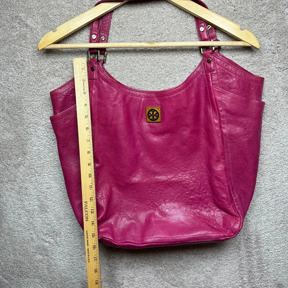 Tory Burch Magenta Leather‎ Tote Shoulder Bag Gold Logo Accent Chic